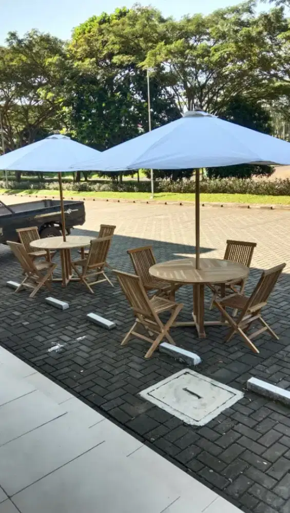 Meja Payung Taman
