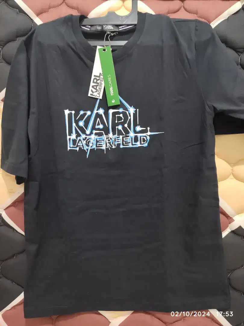 KARL lagerfeld size L