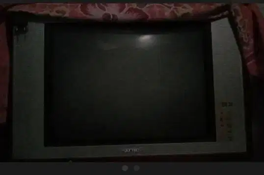 Polytron Tv 21  analog  LSidi bekas