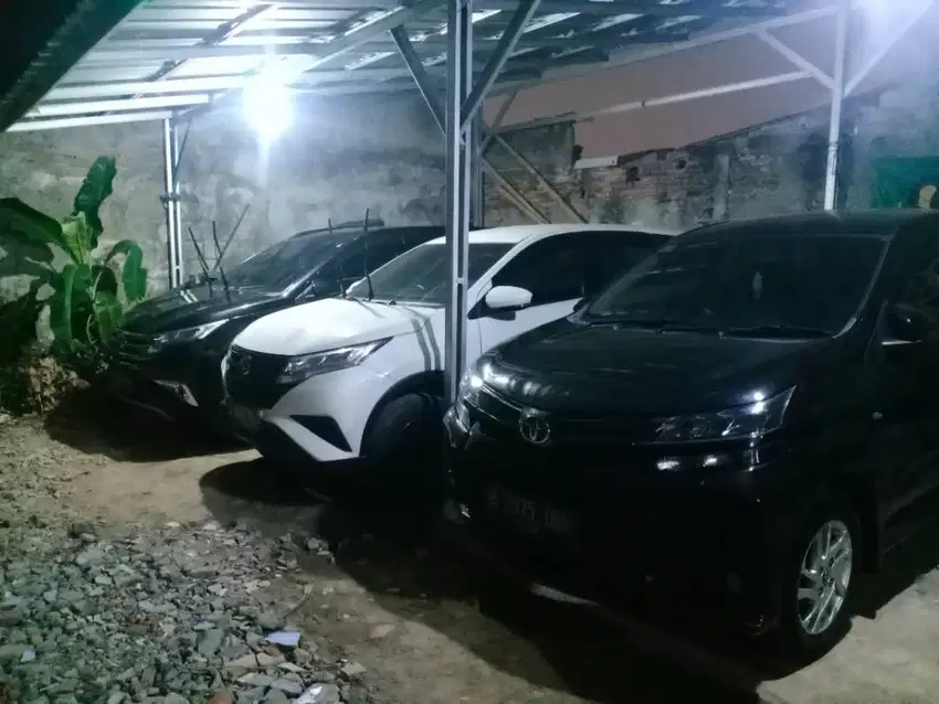 Rental Mobil lepas kunci 24 jam supir bus travel bandara antar jemput