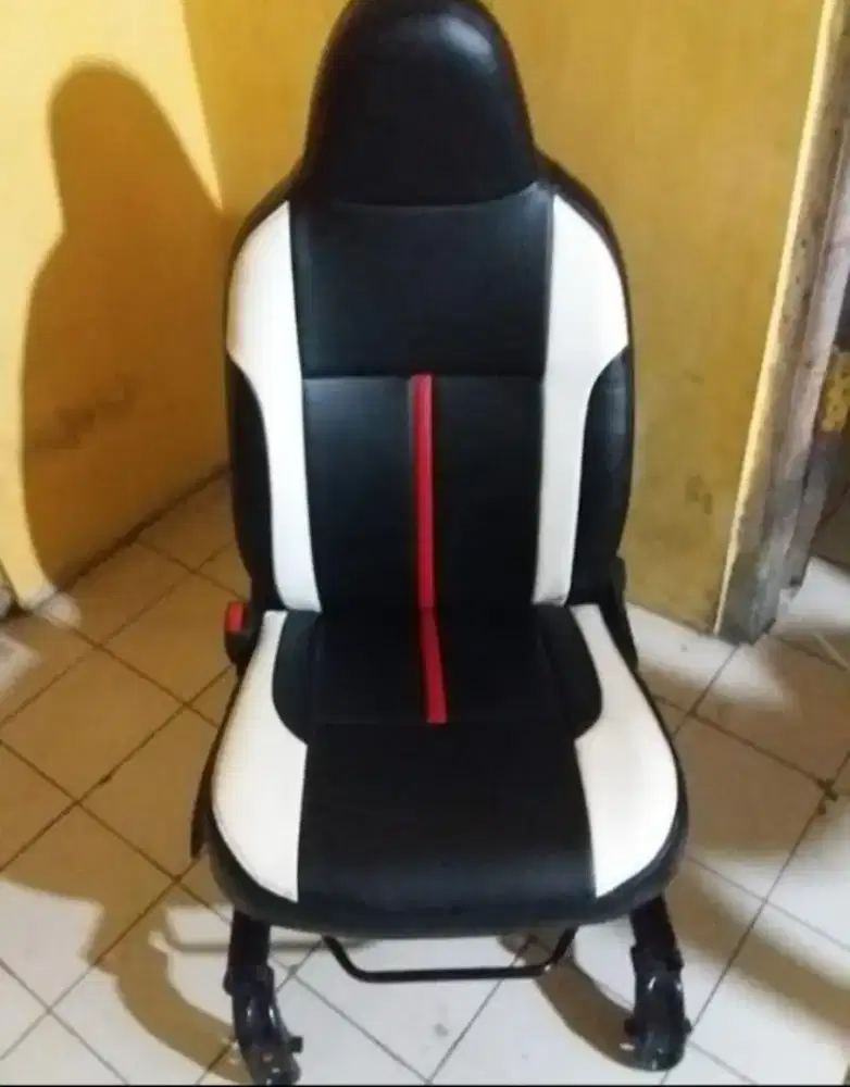 Jok mobil jogja bisa panggil ke rumah