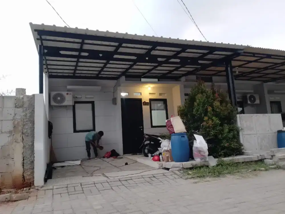 Kanopi baja ringan terdekat