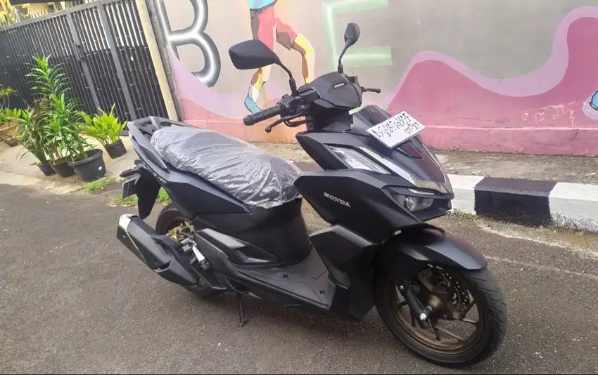 [ Km 10Rb ] Honda Vario 160 ABS 2022 Kondisi Gress Seperti Baru