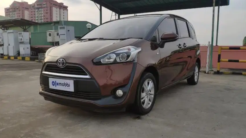 Pajak Panjang TDP 5Jt Toyota Sienta 1.5 G Bensin-AT 2017 Coklat /