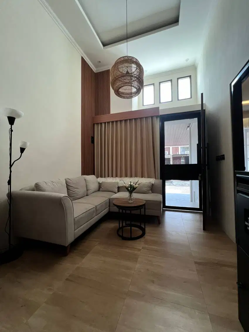 Dijual cepat rumah di tropica dekat bandara Tangerang