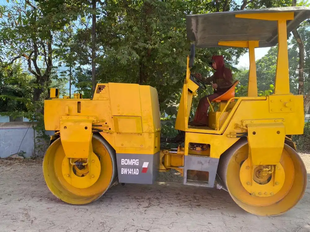 Tandem Roller Bomag BW141AD