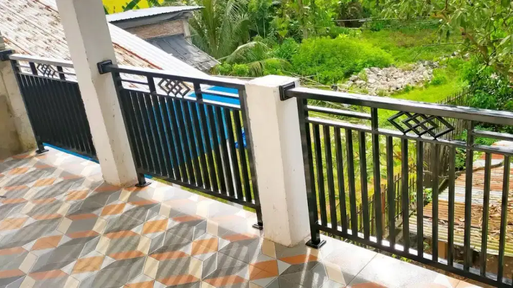 Pagar teras minimalis