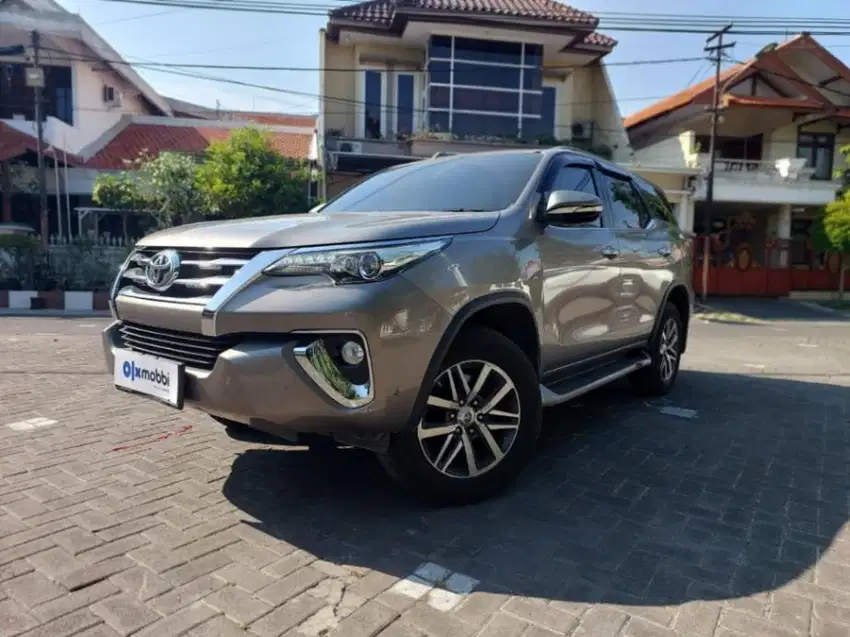 Toyota Fortuner 2.4 4x2 VRZ Solar-AT 201 COKLAT SZC