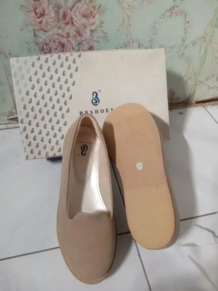 Sepatu Br shoes