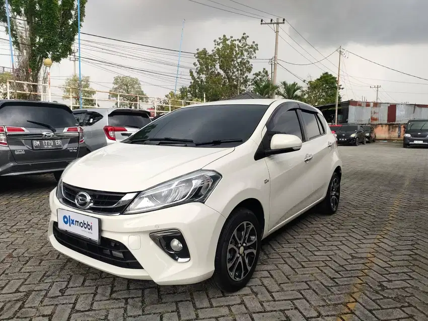 Pajak Panjang - Daihatsu Sirion 1.3 MT Bensin 2021 Putih  - HC