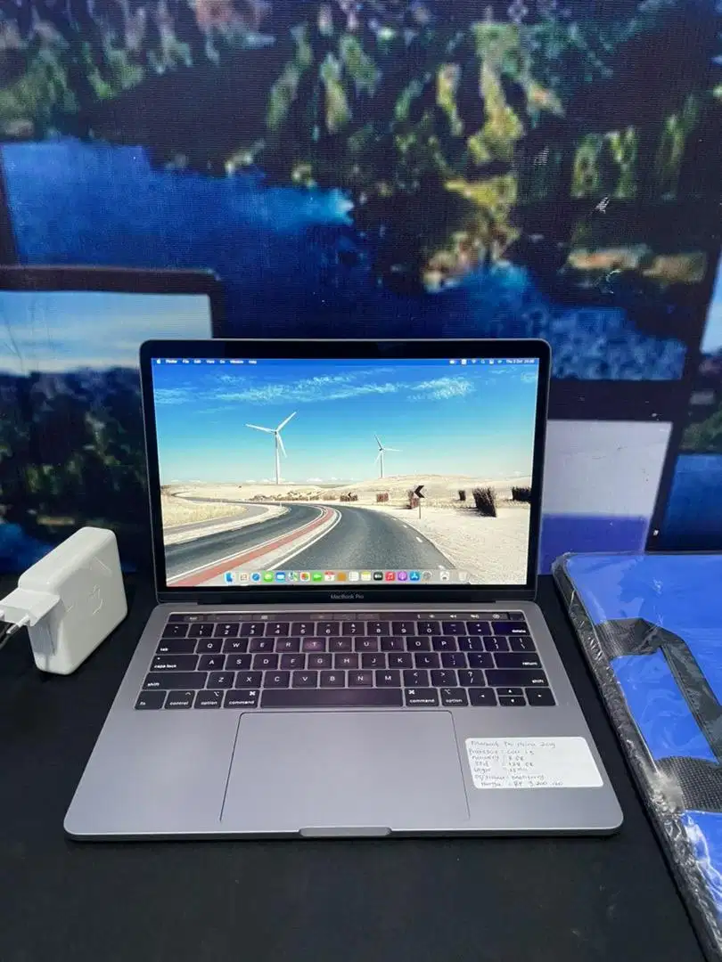 Macbook pro touchbar 13” 2019