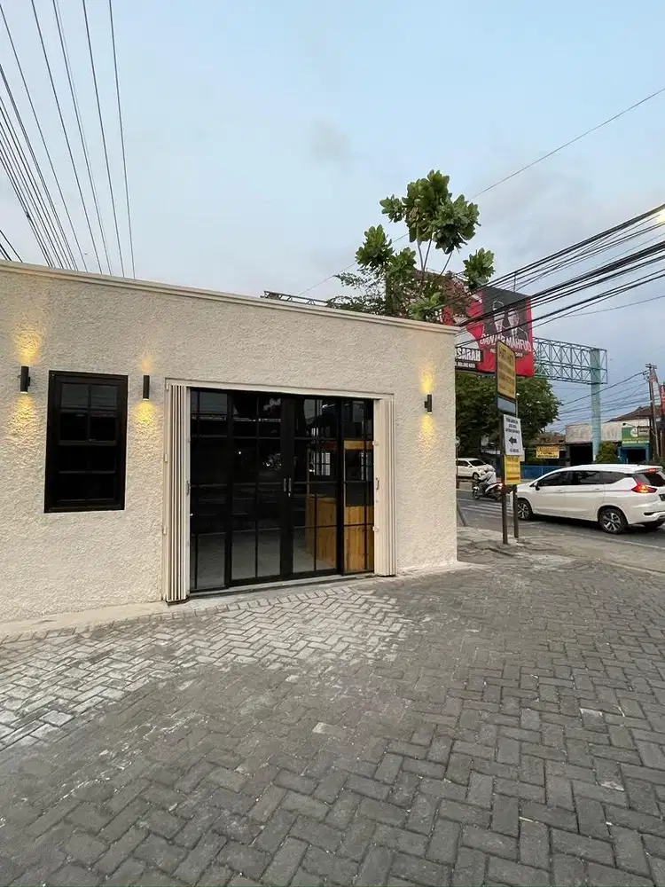 Disewakan Bangunan Toko Cafe