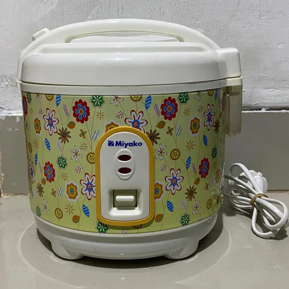 Miyako MCM-609 Magic Com / Rice Cooker 3in1 Kuning [0.6L]