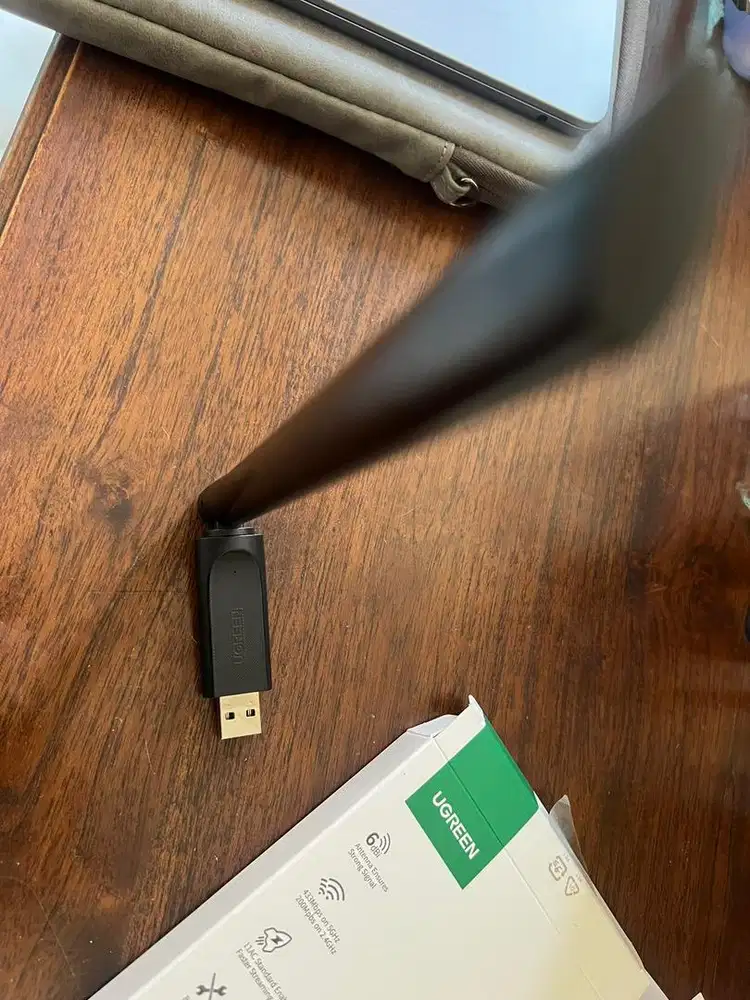 Ugreen USB Wifi Adapter Penguat Wifi