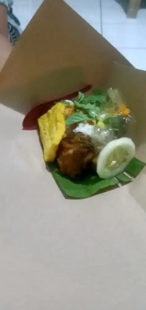Nasi bungkus Jumat berkah