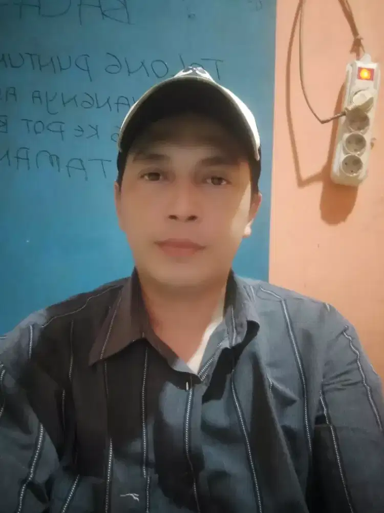 Mencari pekerjaan sebagai driver barang/pribadi. Matic/manual siap.