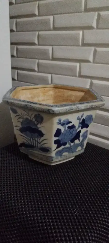 Pot bunga blue white cina Antik