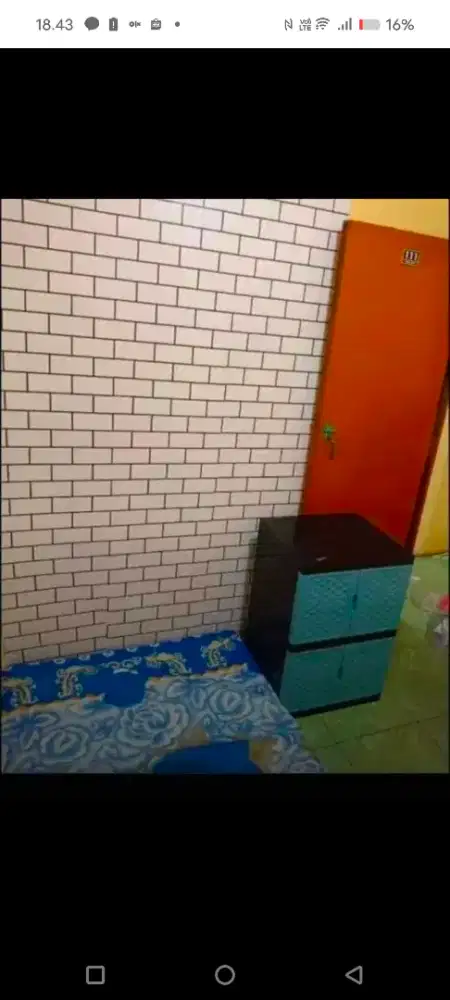kamar kos/kontrakan pinggir jalan strategis