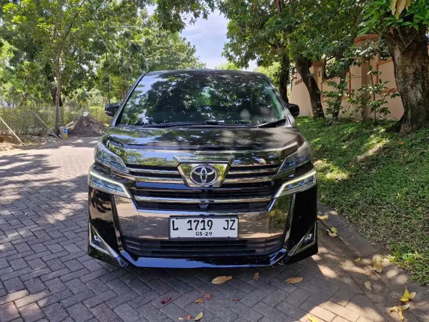 Toyota Vellfire 2019