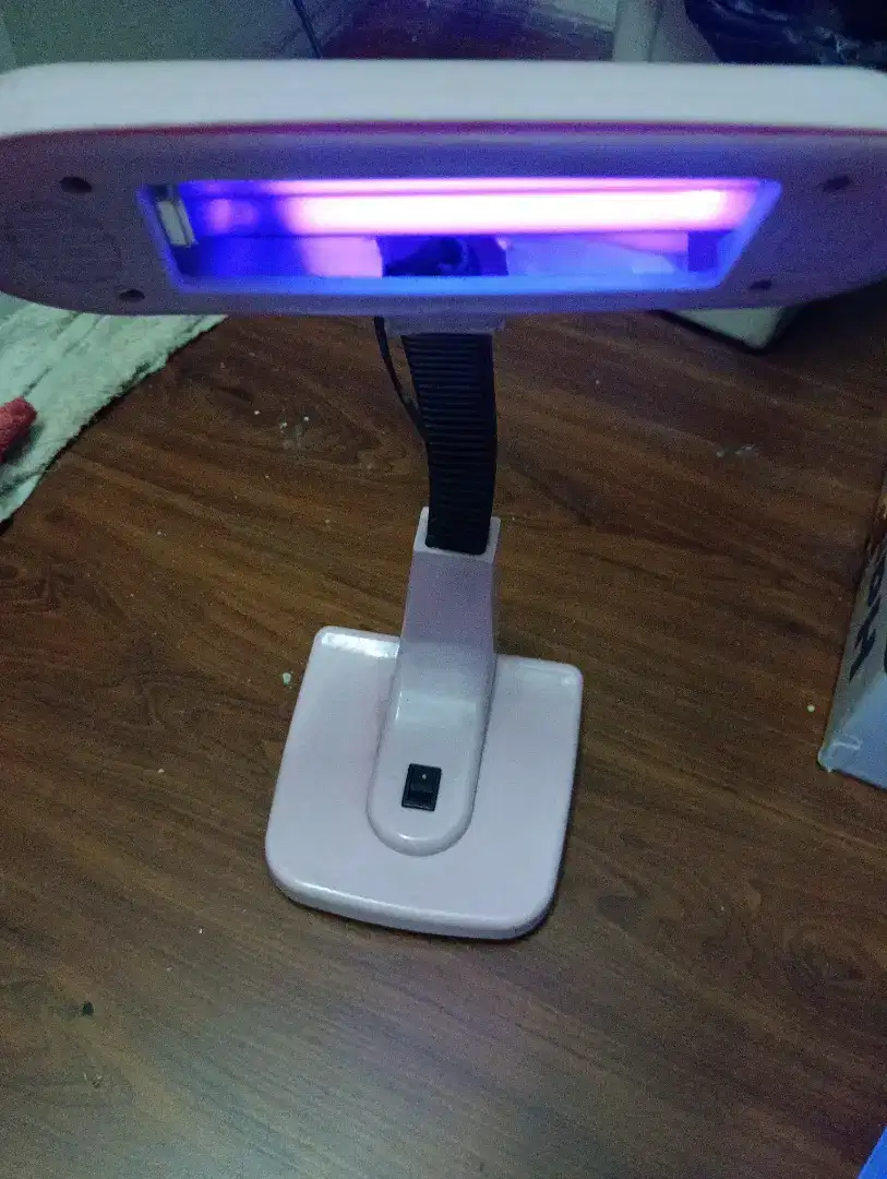 Detektor uang palsu Upal Detector model lampu belajar