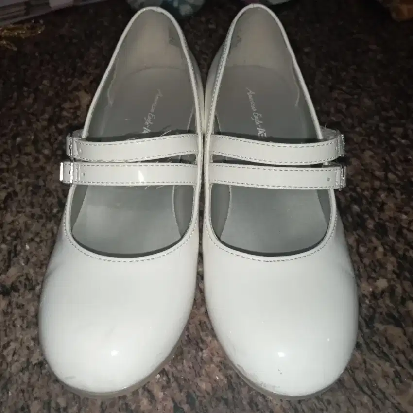 Sepatu pesta anak American Eagle AE like new