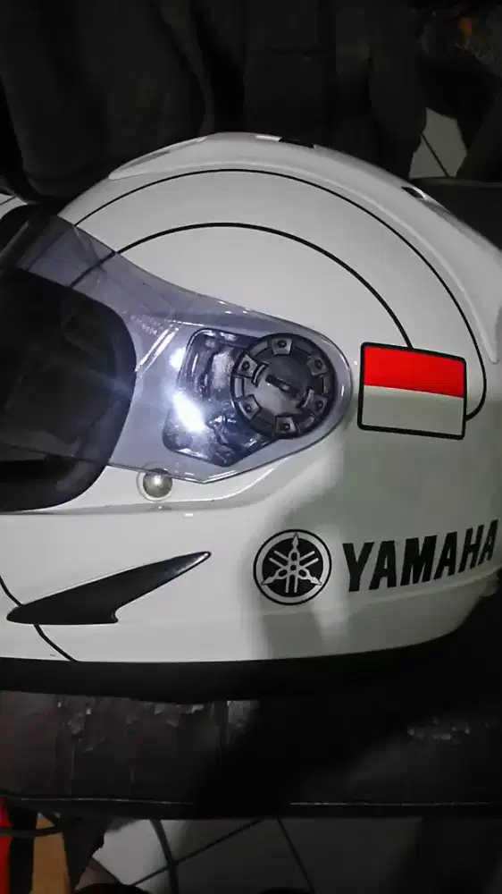 Helm yamaha fullface motogp vr46 rossi putih helmet asli