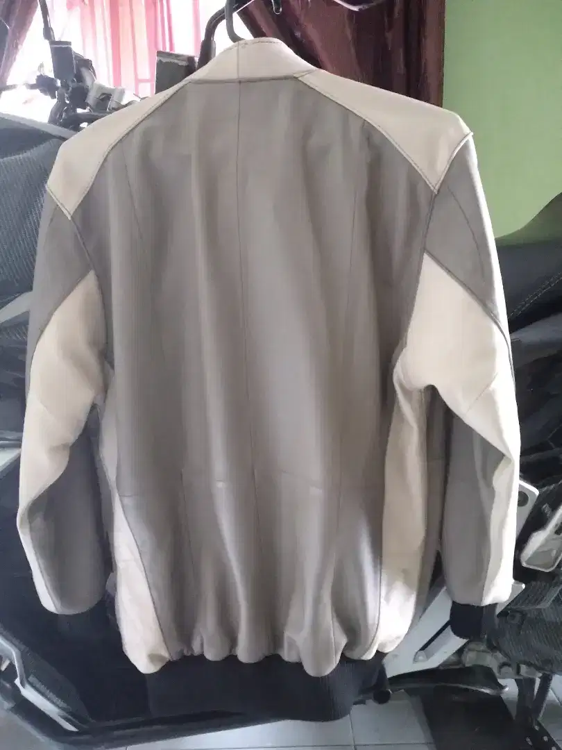 Jaket kulit domba sperti baru size M