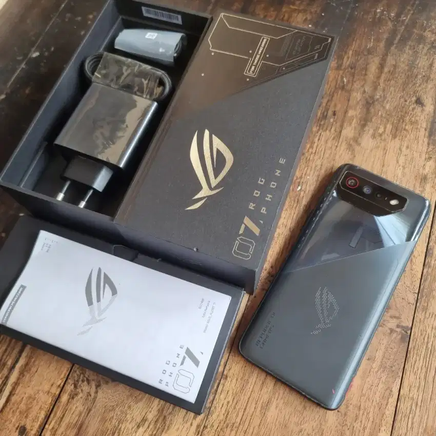 Asus ROG Phone 7 256 GB Garansi 2025 ROG 7 Garansi Resmi Indonesia