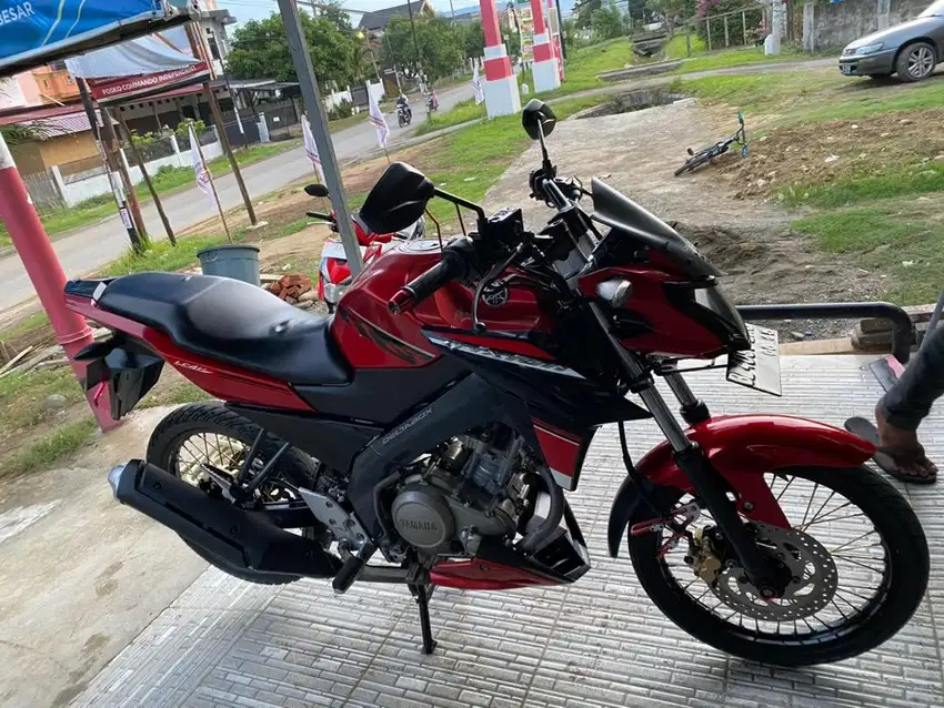 D jual honda vixion tahun 2015