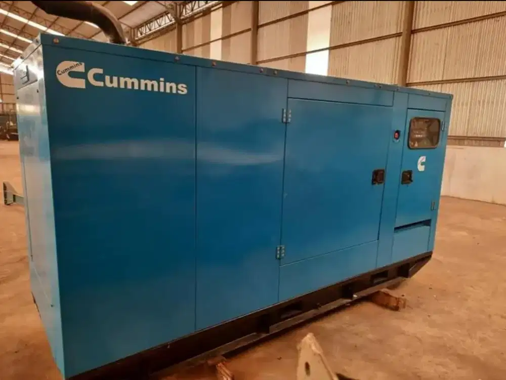 Mesin genset Cummins 250 kva 350 kva 500 kva silent type