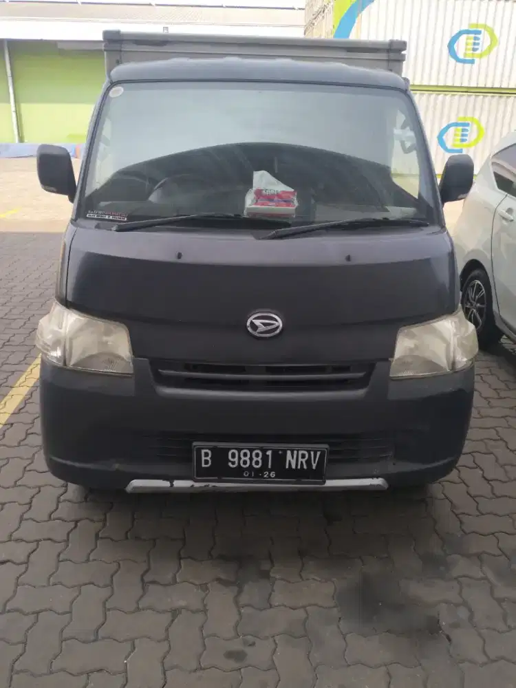Jasa Sewa Mobil Box