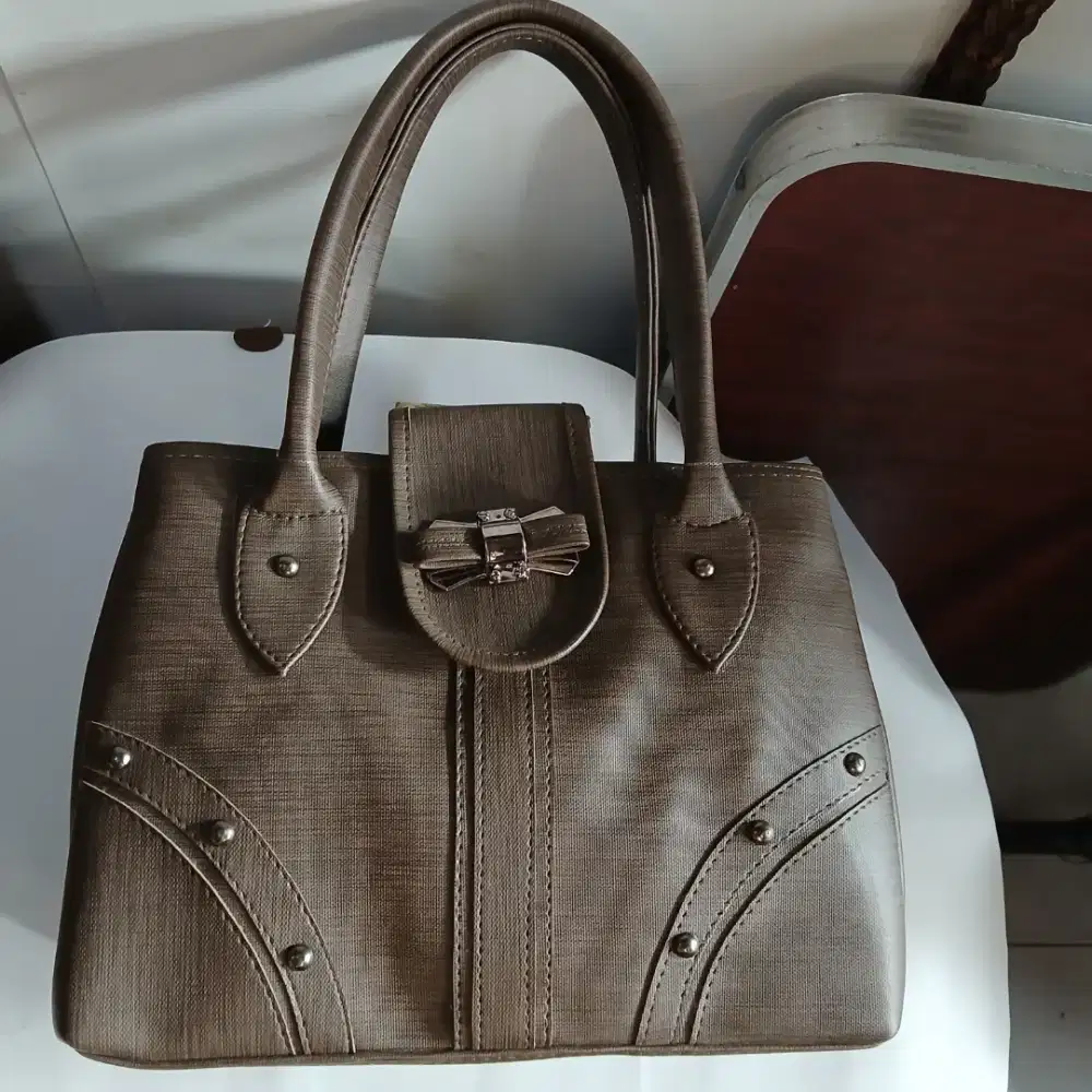 Tas Selempang perempuan