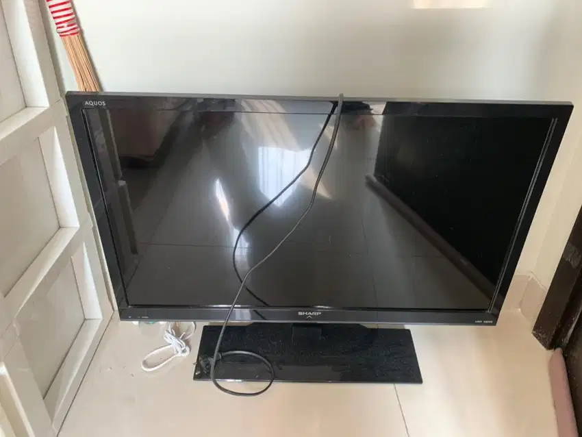 TV  LED 32” Sharp