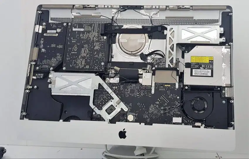 Install Ulang Komputer Servis Laptop Macbook Service Mac Recovery 24/7