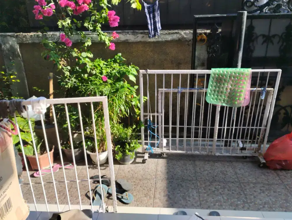 Pager besi roda second