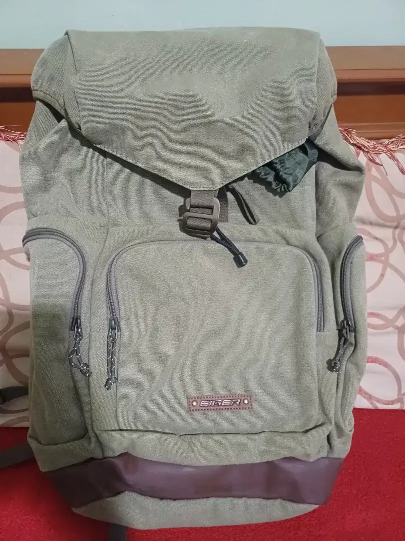 Tas Eiger Trailmaster Rucksack 28 lt