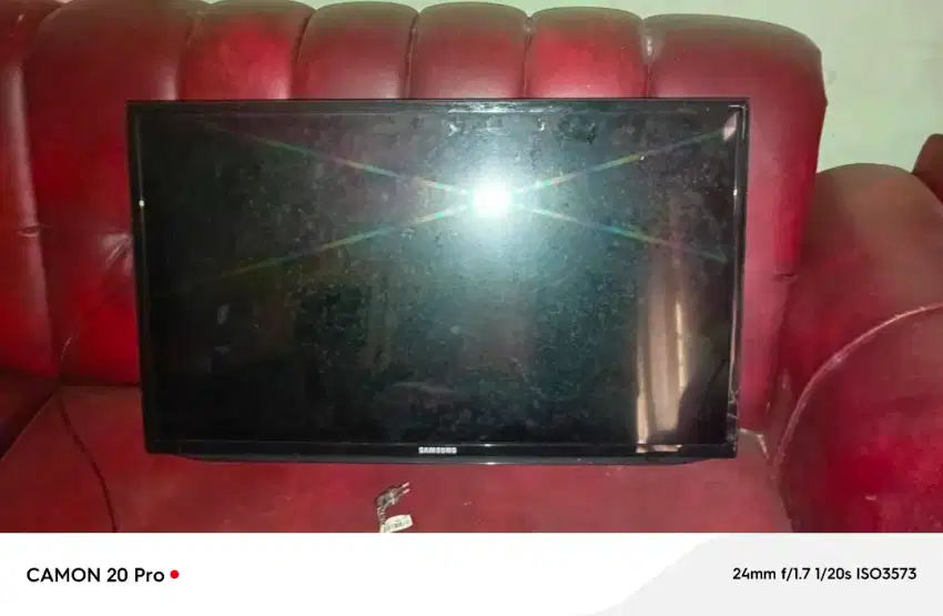 TV LED 32 inch samsung masih normal