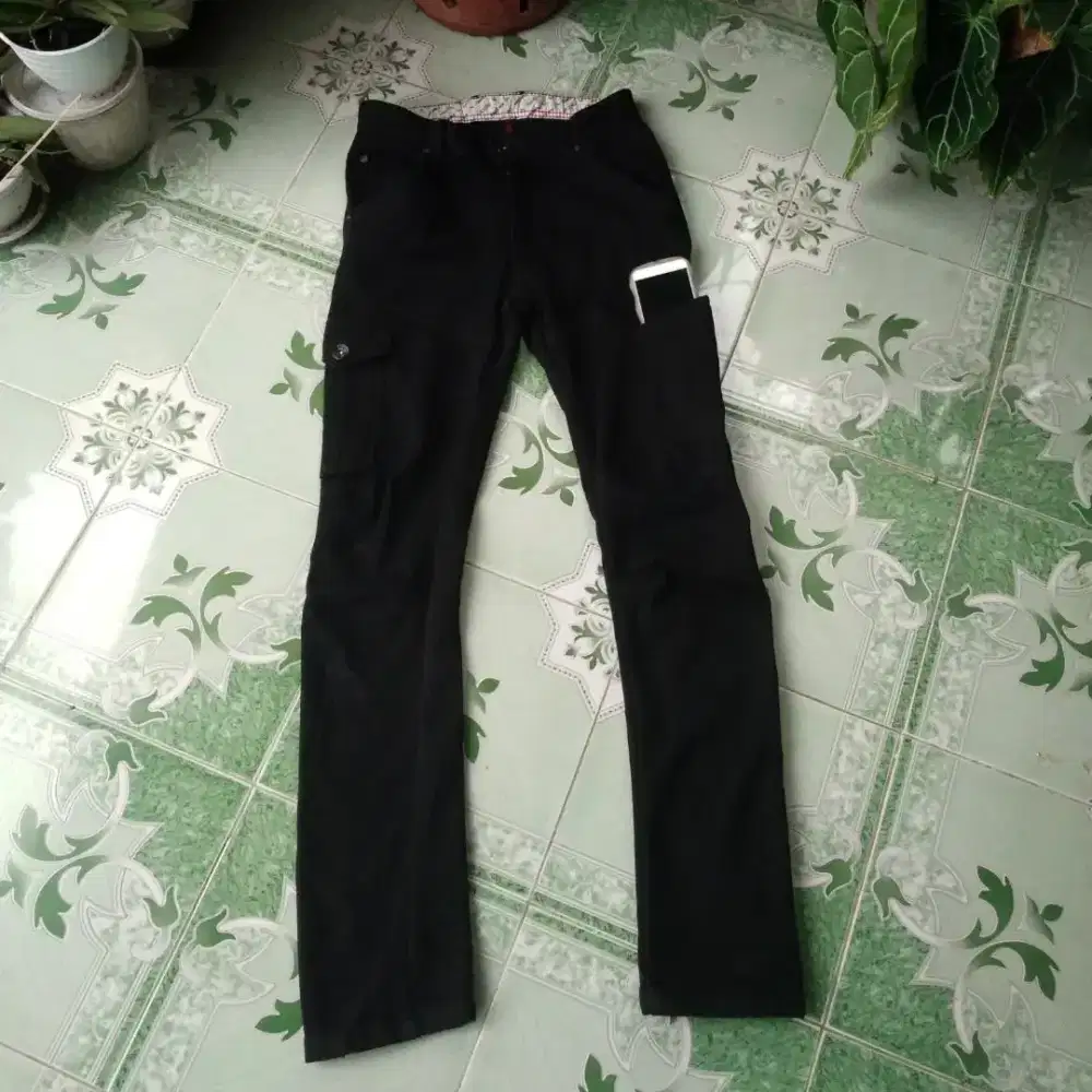 Celana Cargo FIELDCORE