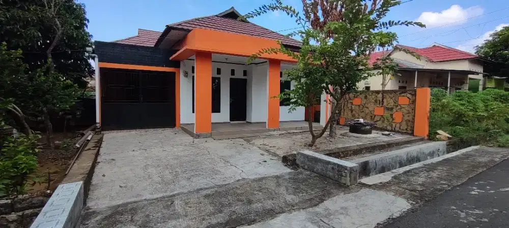 Rumah disewakan