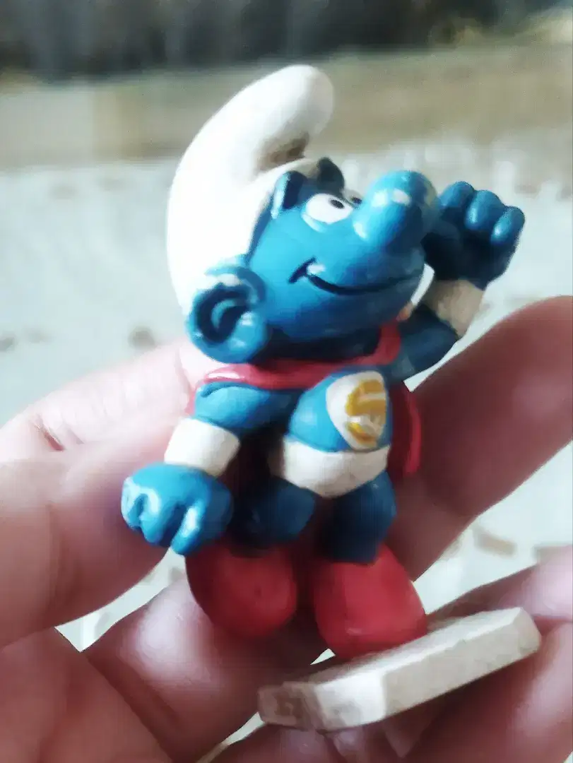 Super smurf figure