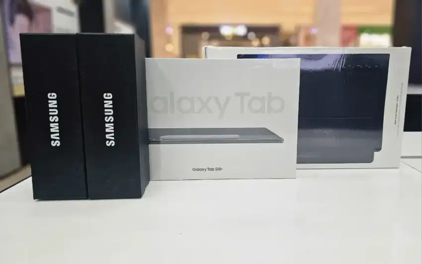 Samsung Galaxy Tab S10+ Free Keyboard Cover