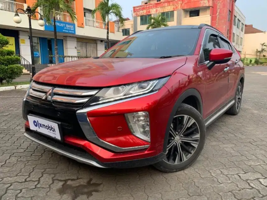 Mitsubishi Eclipse Cross 1.5 Ultimate Bensin-AT 2019 Merah /