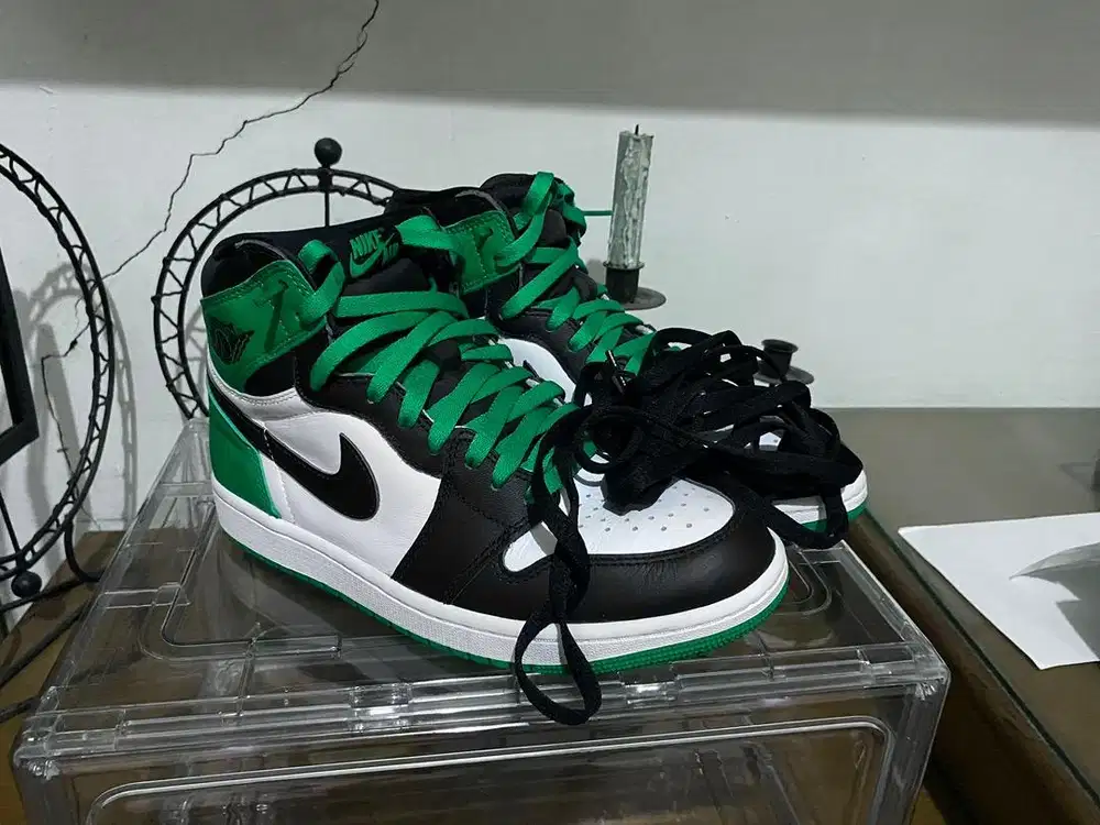 2nd Nike Air Jordan 1 High OG Lucky Green Men (100% Authentic) - 42,5