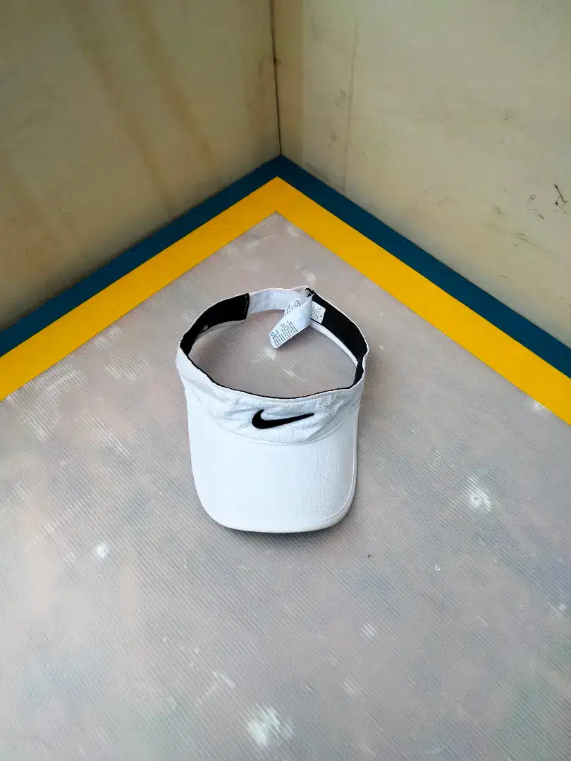 Topi Nike Visor