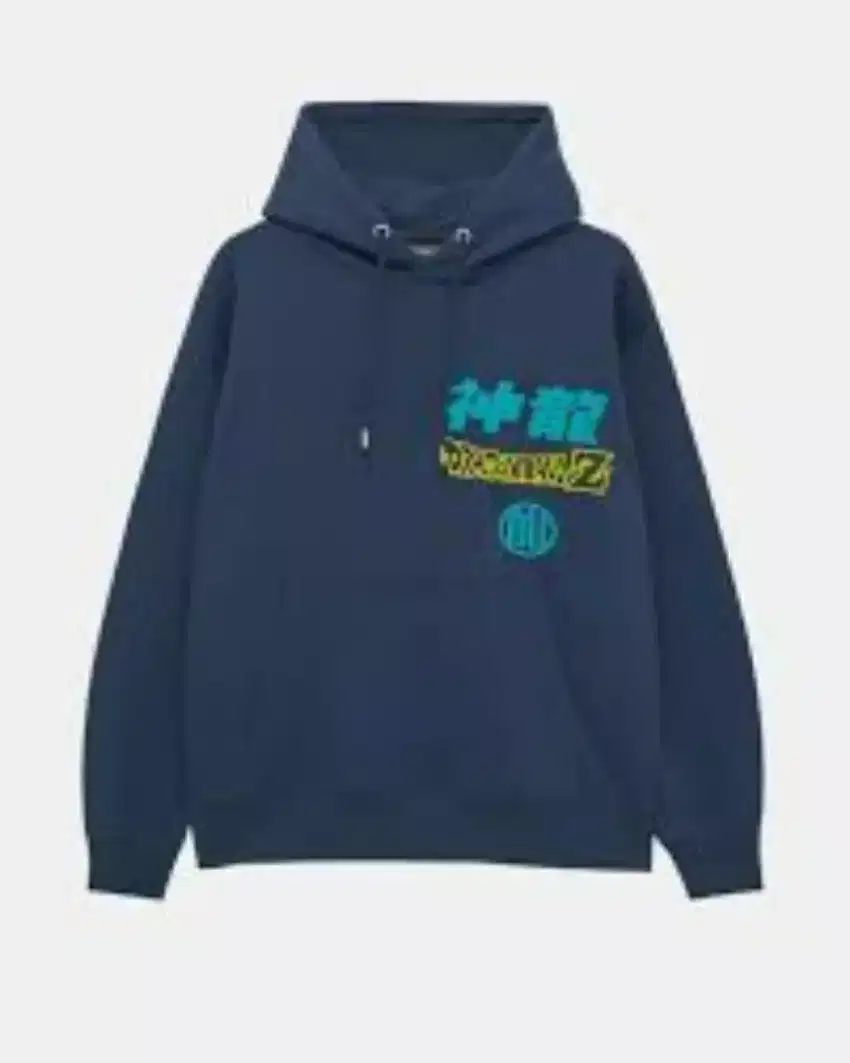 Uniqlo hoodie dragon ball