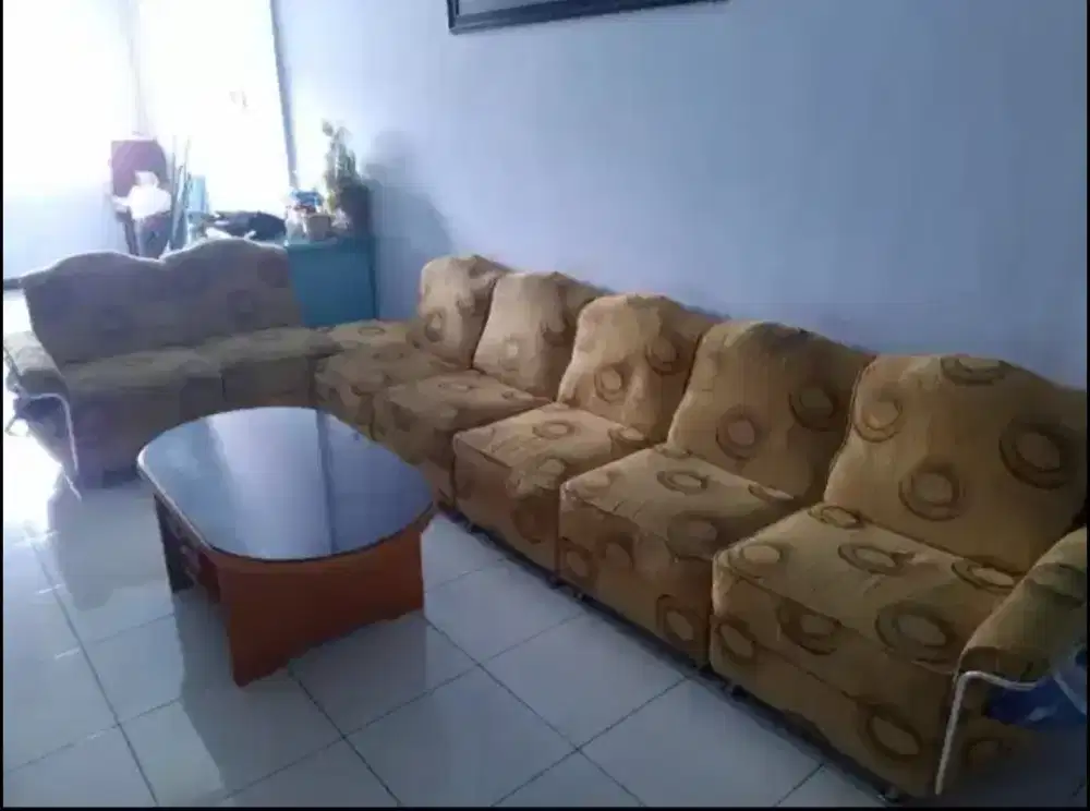 Sofa Warna Coklat
