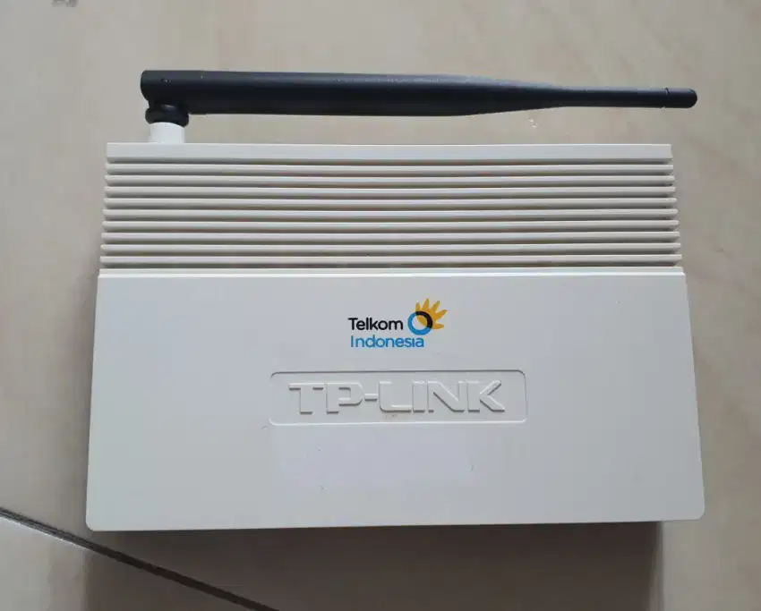 Modem tp-link 54mbps wireless ADSL2+ Modem Router