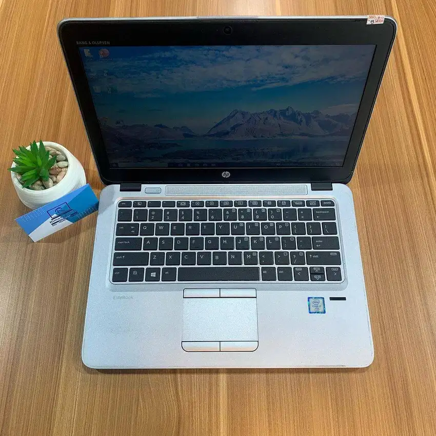 HP ELITEBOOK CORE i7 GEN 6 RAM 8/256GB SECOND/BEKAS