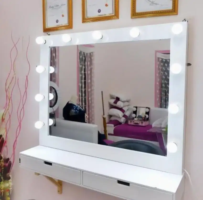 Meja rias vanity mirror second