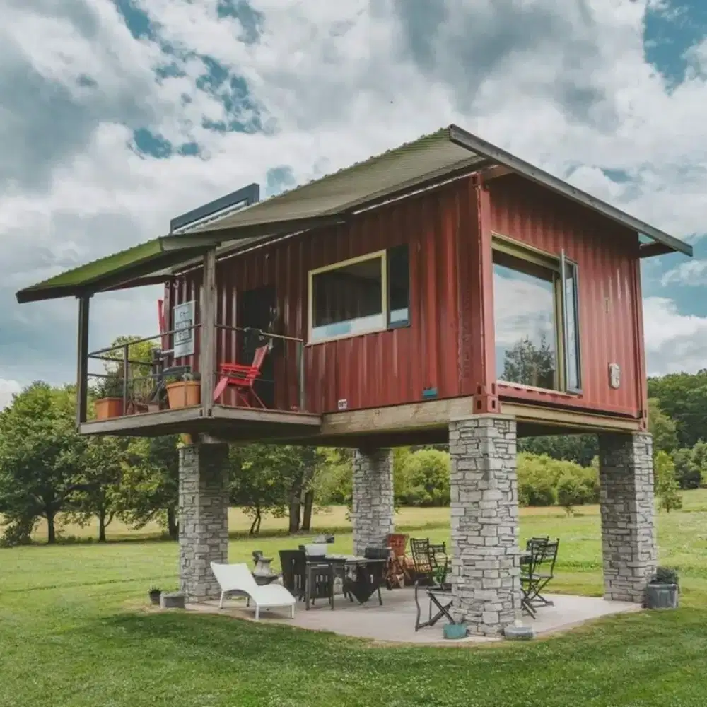 RUMAH CONTAINER, VILA, HOTEL, CAFE DAN OUTLET2 JUALAN DLL